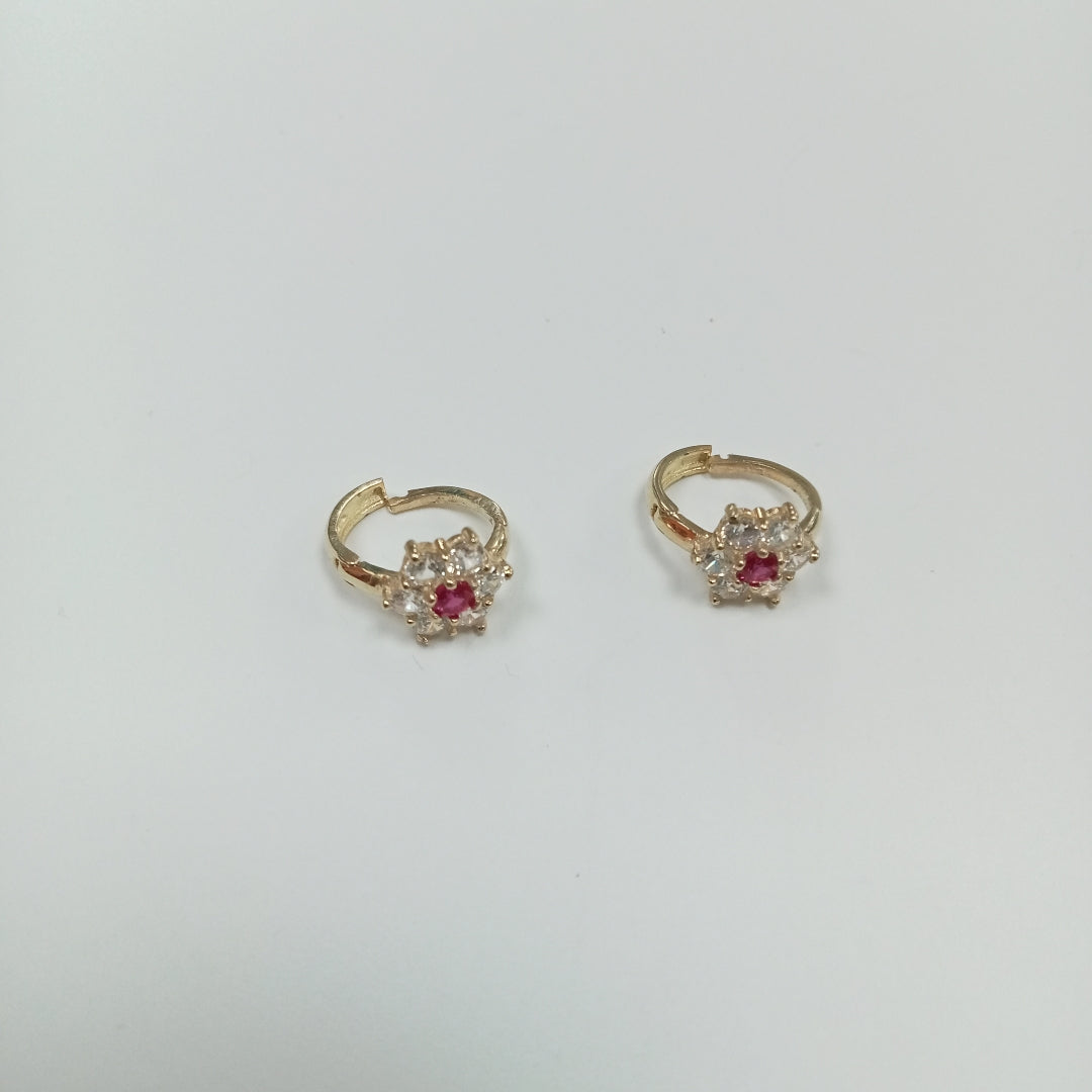 ARETES HUGGIES CON CIRCONIAS Y PIEDRA DE COLOR 14K 1.7 GR (NUEVO)