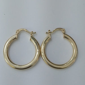 ARETES TEJIDO ARRACADA LISA 14K 2.1 GR (NUEVO)