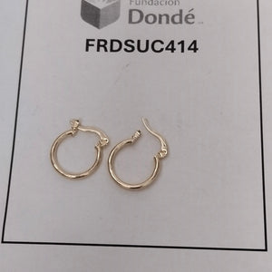 ARETES ARRACADAS ESTRIADAS 14K 1.4 GR (NUEVO)
