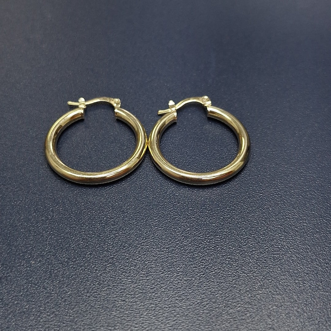 ARETES TEJIDO ARRACADAS LISAS HUECAS 14K 2.1 GR (NUEVO)