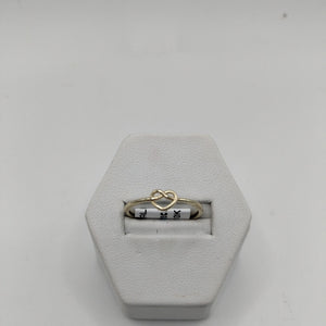 ANILLOS ANILLITO FIG CORAZON 10K TALLA 8 0.9 GR (NUEVO)