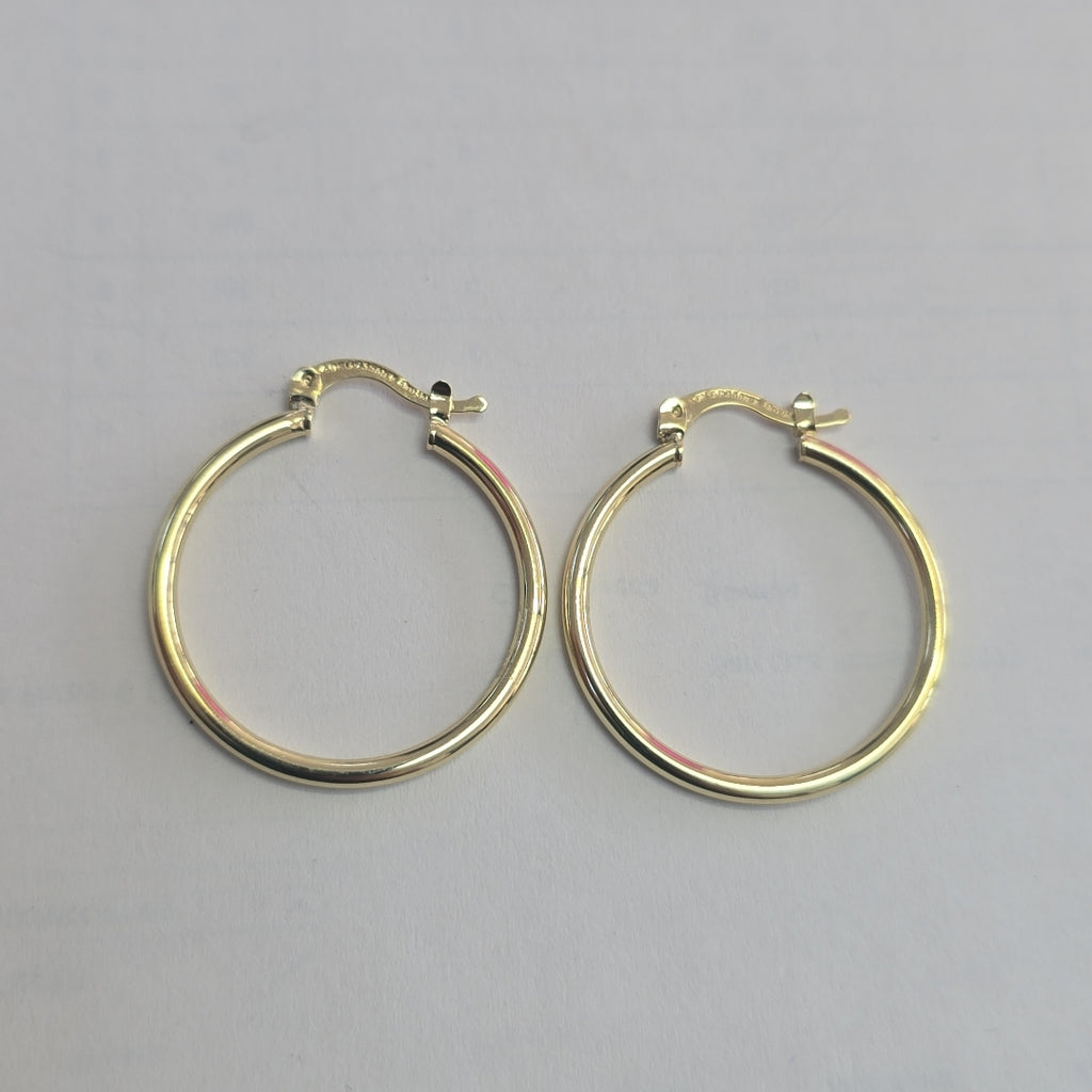 ARETES TEJIDO ARRACADAS LISAS 14K 1.5 GR (NUEVO)