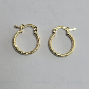 ARETES ARRACADAS TRENZADAS 14K 18 1.6 GR (NUEVO)