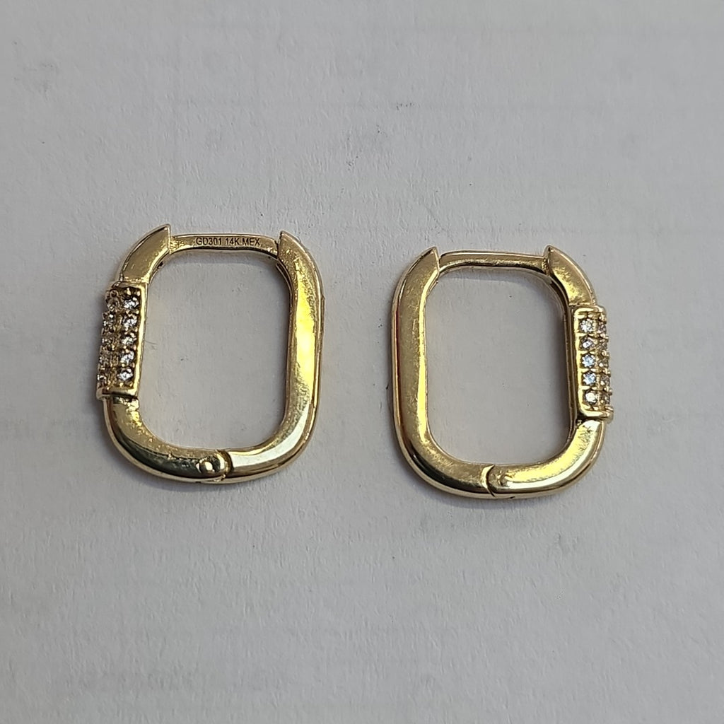 ARETES HUGGIES OVALADA C CIRCONIAS 14K 2.4 GR (NUEVO)