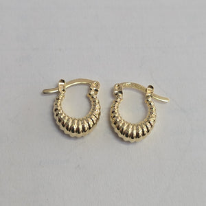ARETES ARRACADA ESTRIADAS 14K 1.1 GR (NUEVO)