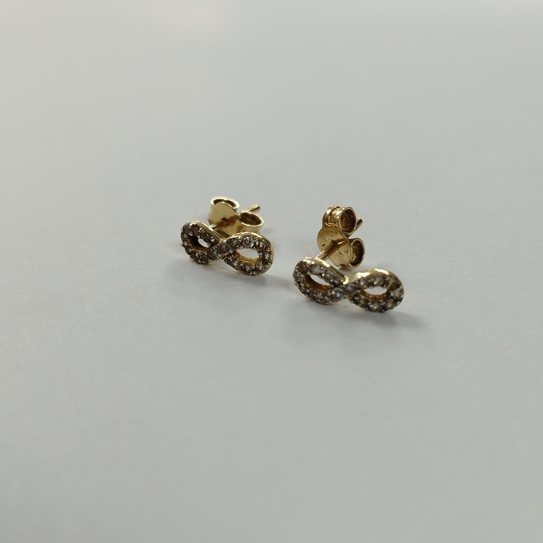 BROQUELES PAR ORO 14 K 1.4 GRMS (SEMINUEVO)