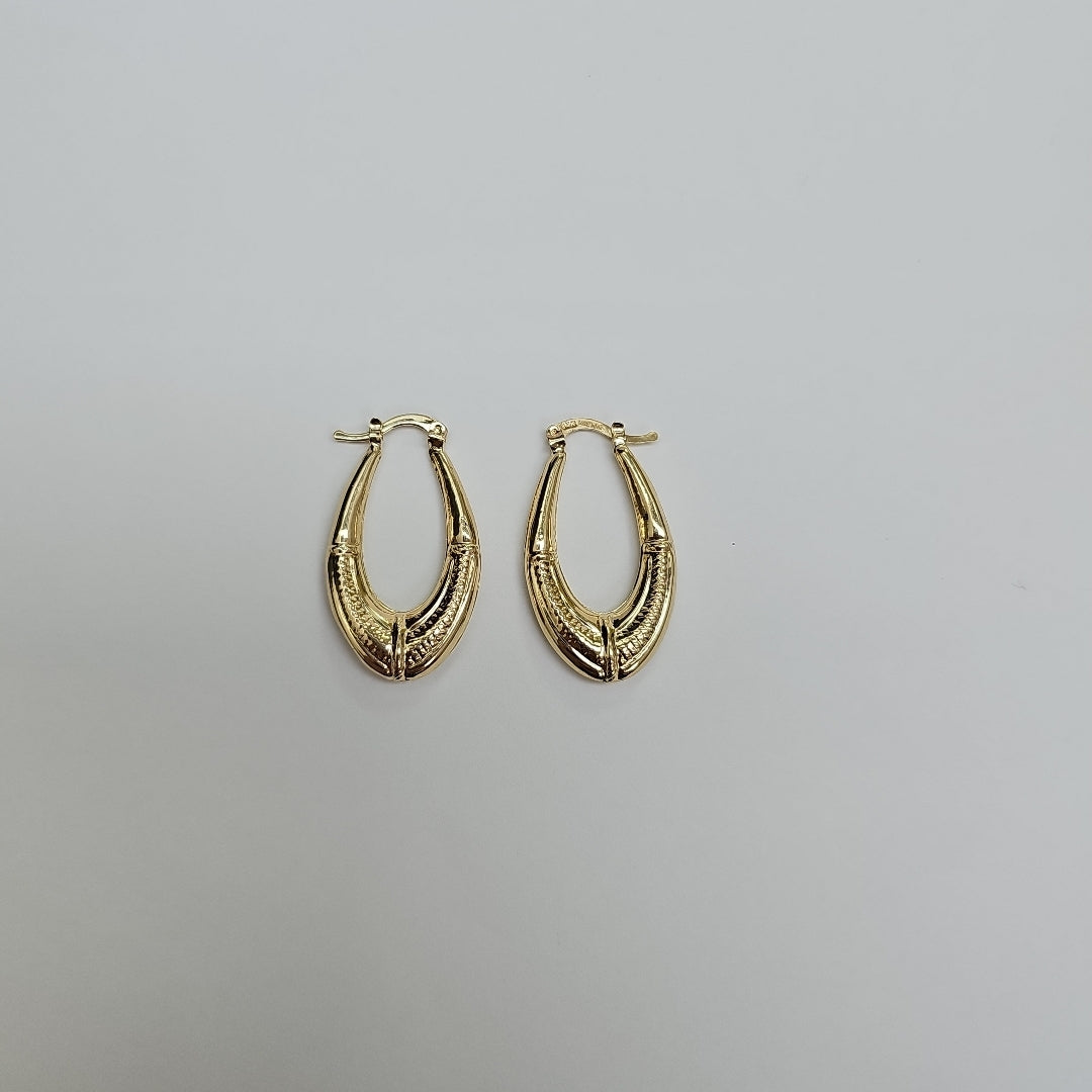 ARETES ARRACADAS ESTRIADAS 14K 2.6 GR (NUEVO)