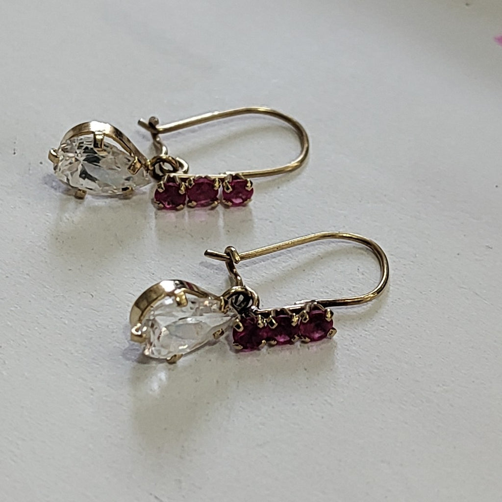 ARETES PAR ORO 10 K 1.4 GRMS (SEMINUEVO)