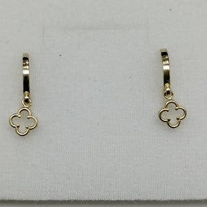 ARETES ARRACADAS CON DIJE 14K 2.4 GR (NUEVO)
