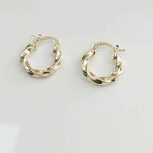 ARETES ARRACADA TORZAL 14K 1.8 GR (NUEVO)