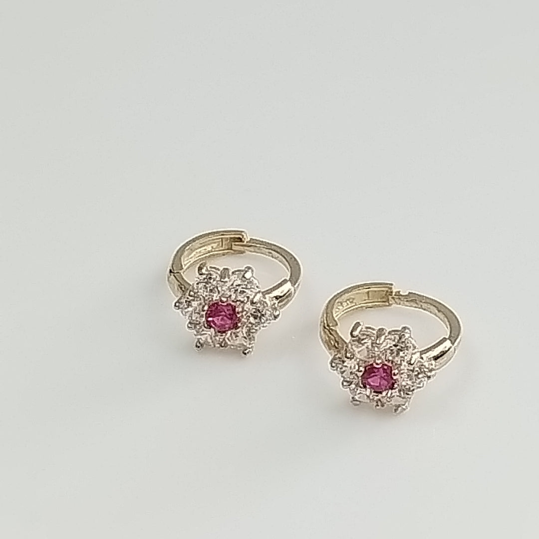 ARETES HUGGIES CON CIRCONIAS Y PIEDRA DE COLOR 14K 1.7 GR (NUEVO)
