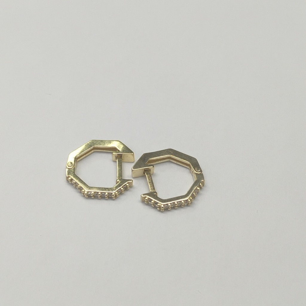 ARETES HUGGIES C CIRCONIAS 14K 1.7 GR (NUEVO)