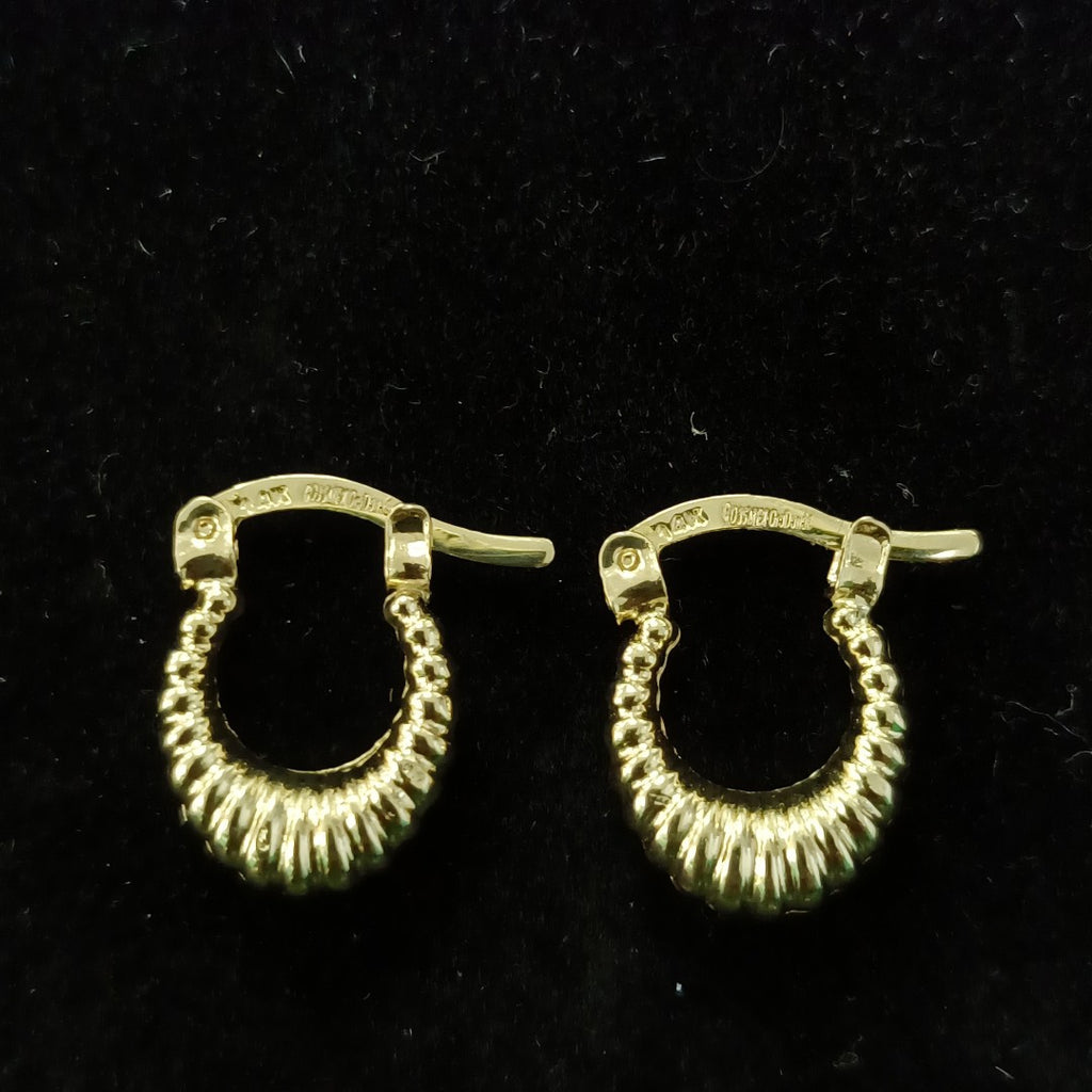 ARETES ARRACADA ESTRIADAS 14K 1.1 GR (NUEVO)