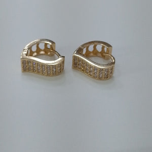 ARETES ARRACADAS CORAZON C CIRCONIAS 14K 2.1 GR (NUEVO)