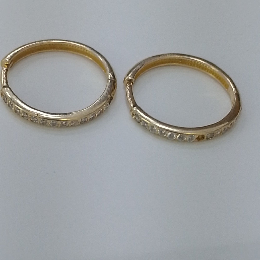 ARETES ARRACADAS C CIRCONIAS 14K 1.8 GR (NUEVO)