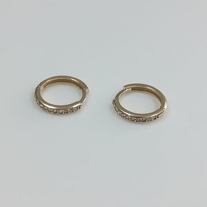 ARETES HUGGIES C CIRCONIA 14K 1.6 GR (NUEVO)