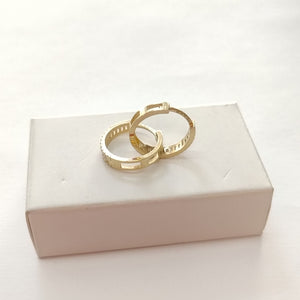 HUGGIES ORO 14K 1.6 (NUEVO)