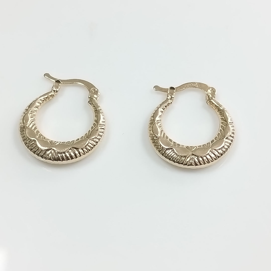 ARETES ARRACADAS HUECAS 14K 1.8 GR (NUEVO)