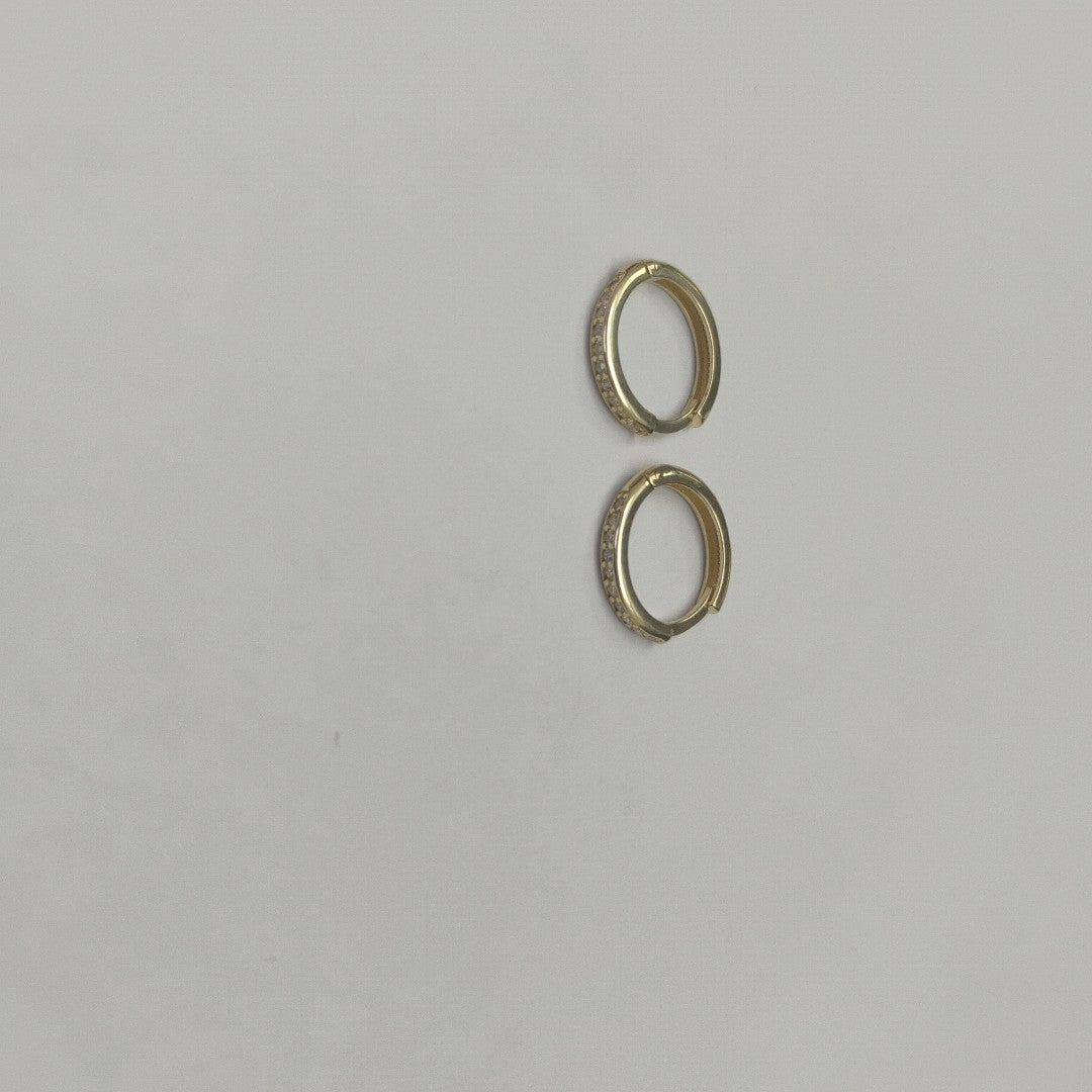 ARETES HUGGIES C CIRCONIA 14K 1.7 GR (NUEVO)