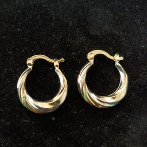ARETES TEJIDO ARRACADA TRENZADA COMBINADA 14K 1.8 GR (NUEVO)