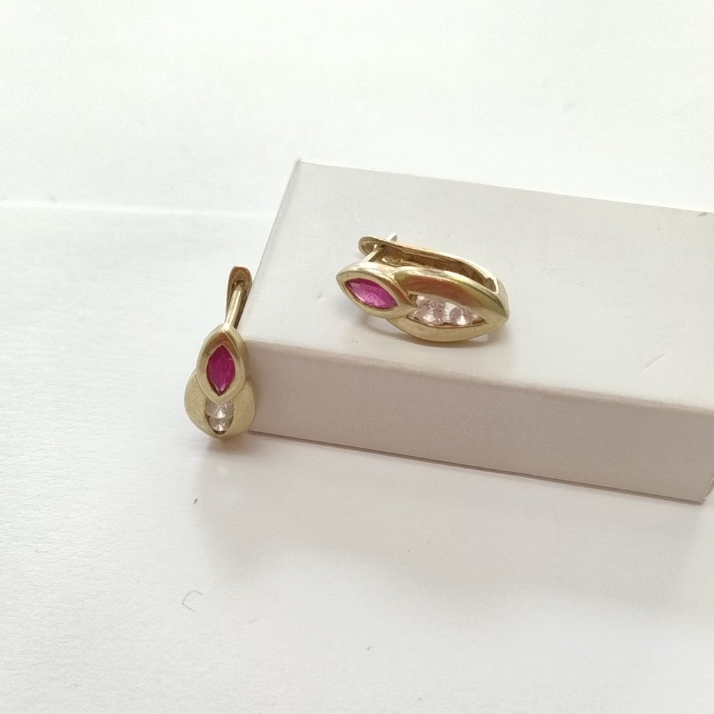 ARETES PAR ORO 10 K 4.7 GRMS (SEMINUEVO)