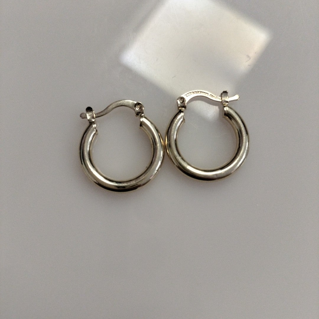 ARETES TEJIDO ARRACADAS LISAS 14K 1.6 GR (NUEVO)