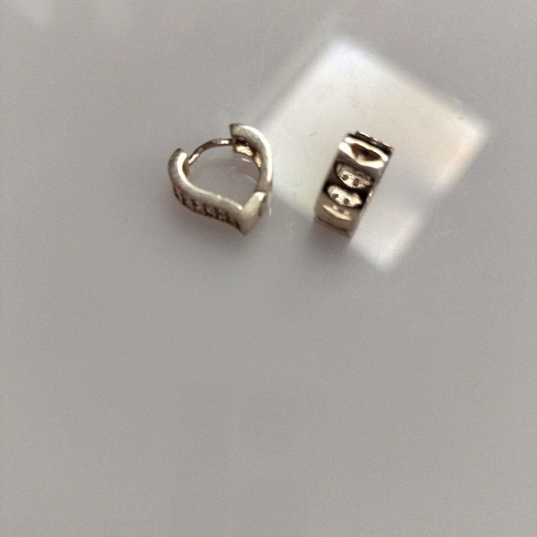 ARETES ARRACADAS CORAZON C CIRCONIAS 14K 2.1 GR (NUEVO)