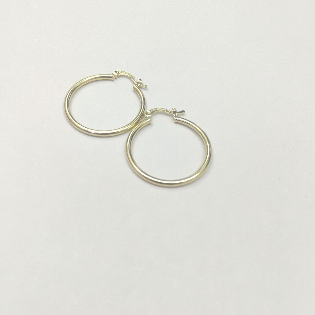 ARETES TEJIDO ARRACADAS LISAS 14K 1.5 GR (NUEVO)