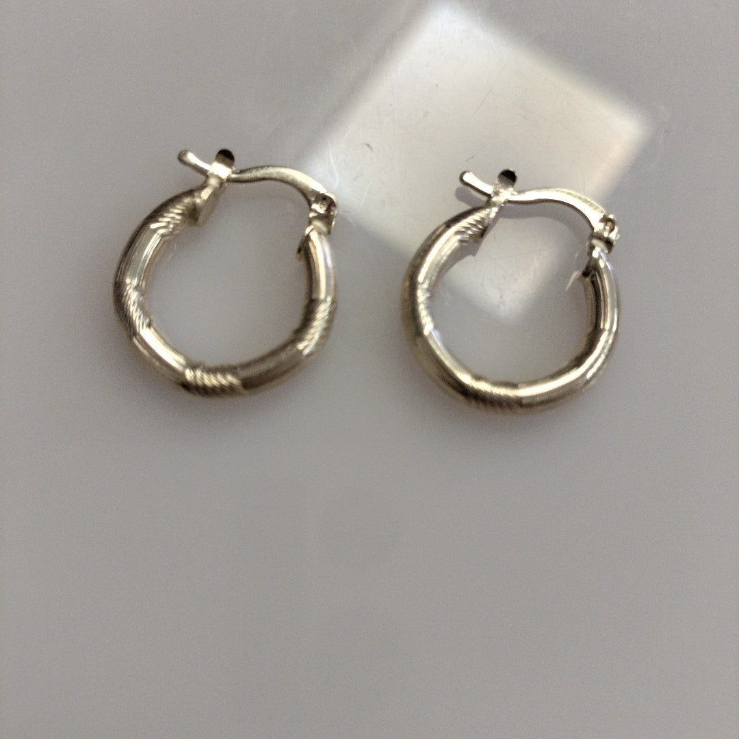 ARETES TEJIDO ARRACADAS CON DISEÑO 14K 2.7 GR (NUEVO)