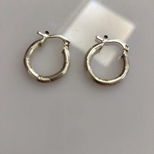 ARETES TEJIDO ARRACADAS CON DISEÑO 14K 2.7 GR (NUEVO)