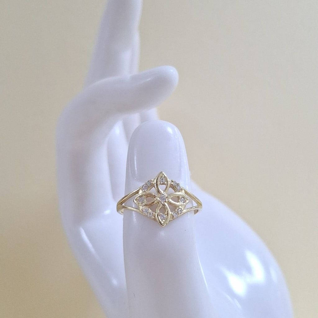 ANILLOS ANILLITO FIG NUDO DE BRUJA CON CIRCONIAS 10K TALLA 8 1.8 GR (NUEVO)
