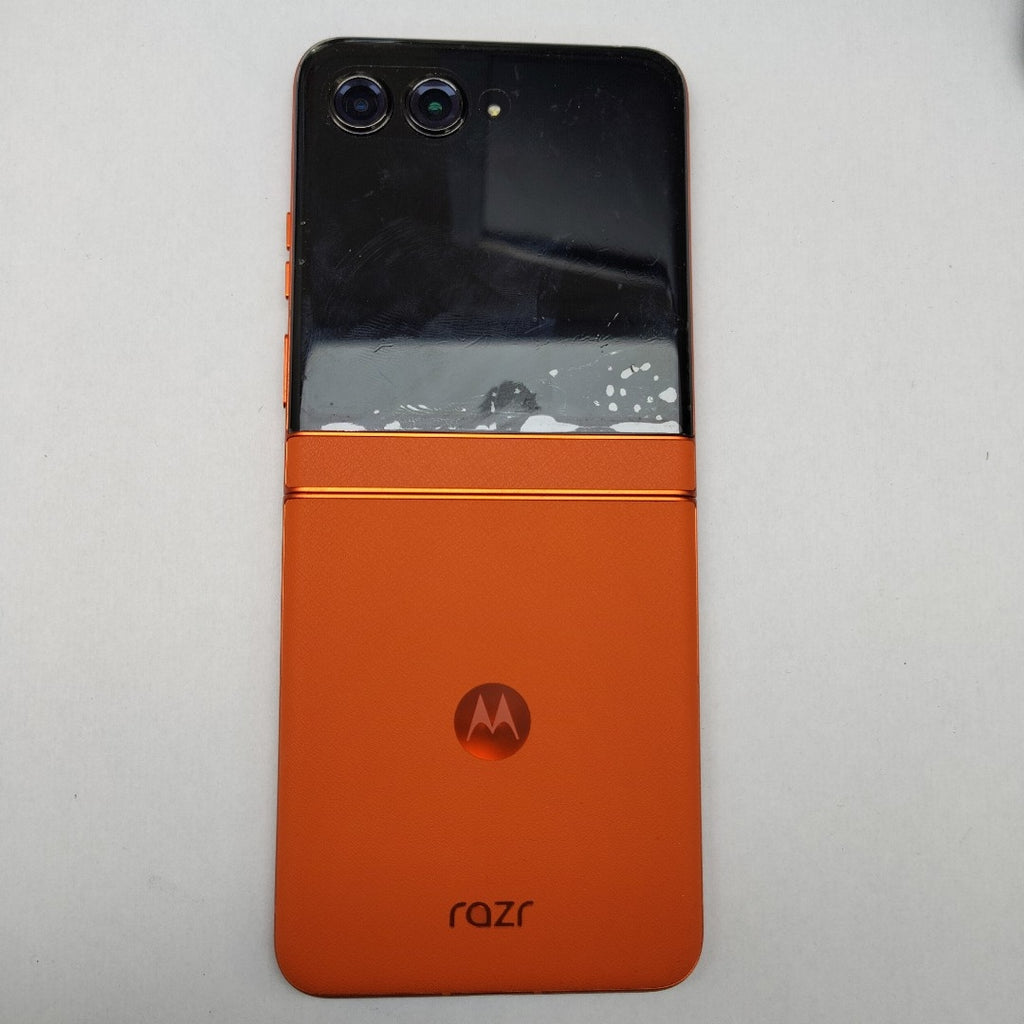 CELULAR MOTOROLA RAZR 50 5G XT2453-1 512 GB 12 GB RAM (SEMINUEVO)