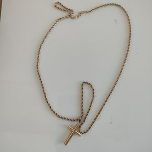 CADENA, CRUCIFIJO ORO 10 K 5.3 GRMS (SEMINUEVO)