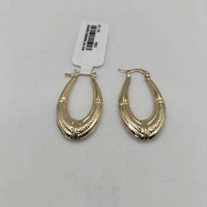 ARETES ARRACADAS ESTRIADAS 14K 2.6 GR (NUEVO)