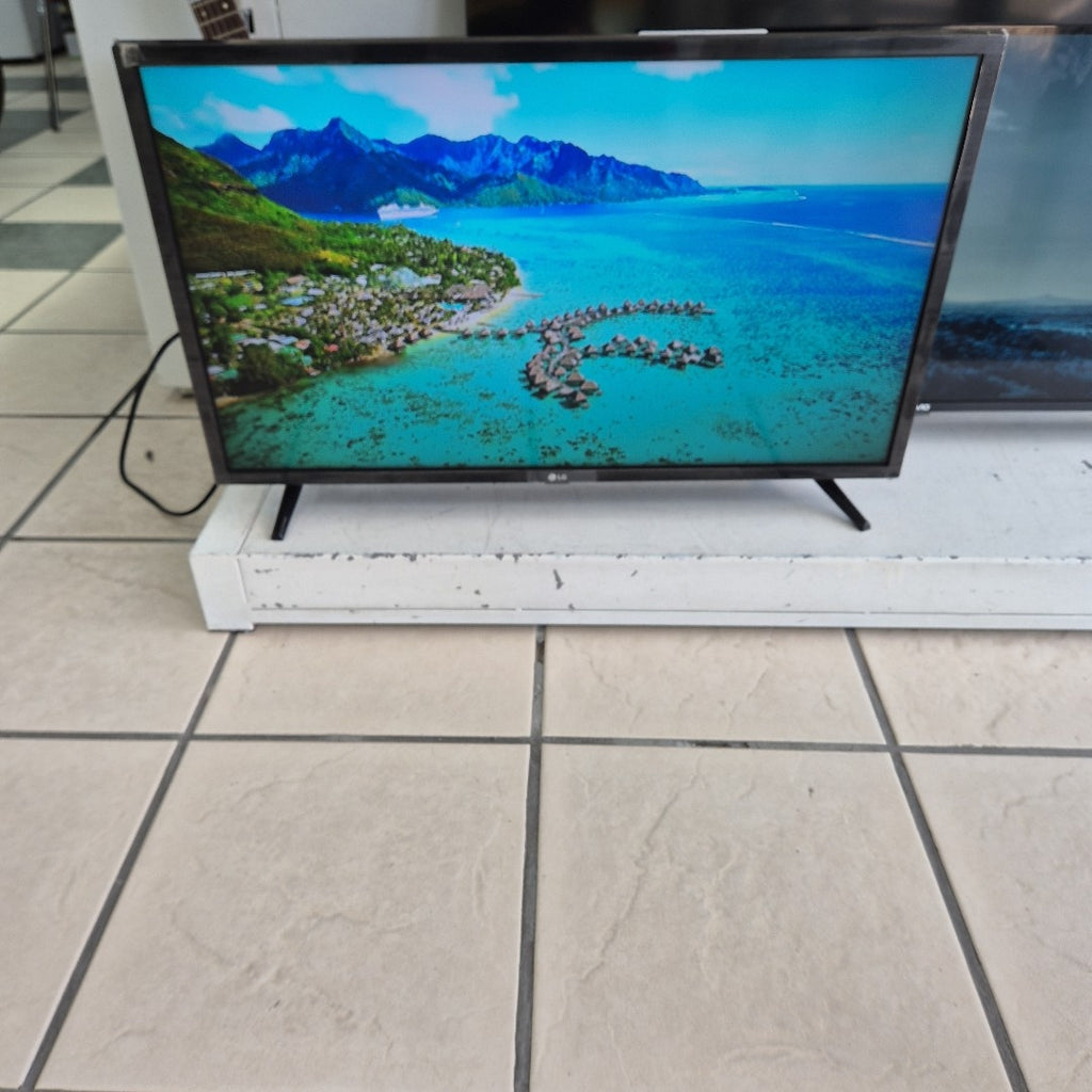 PANTALLA LG 32LQ630BPSA (2022) 32" LED HD (SEMINUEVO)