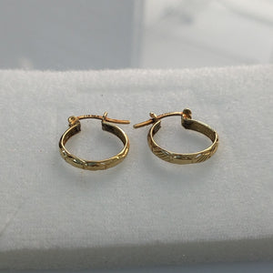 ARRACADAS PAR ORO 14 K 1 GRMS (SEMINUEVO)