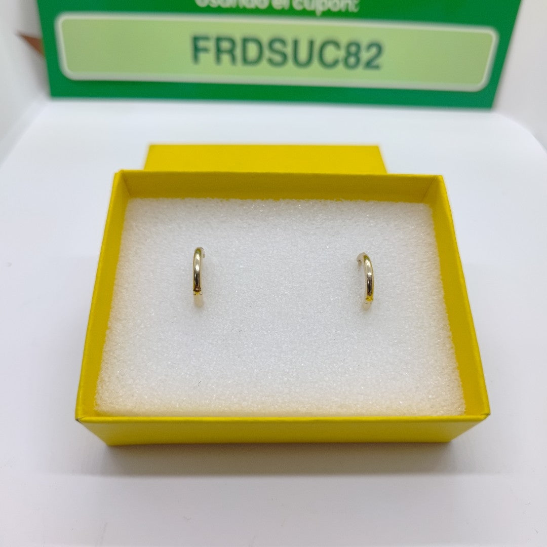 ARETES HUGGIES LISAS 14K 1.6 GR (NUEVO)