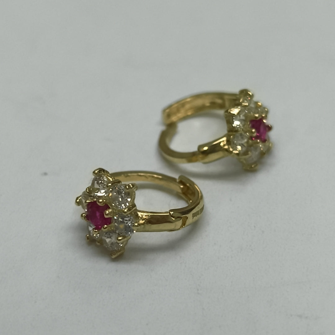 ARETES HUGGIES CON CIRCONIAS Y PIEDRA DE COLOR 14K 1.8 GR (NUEVO)