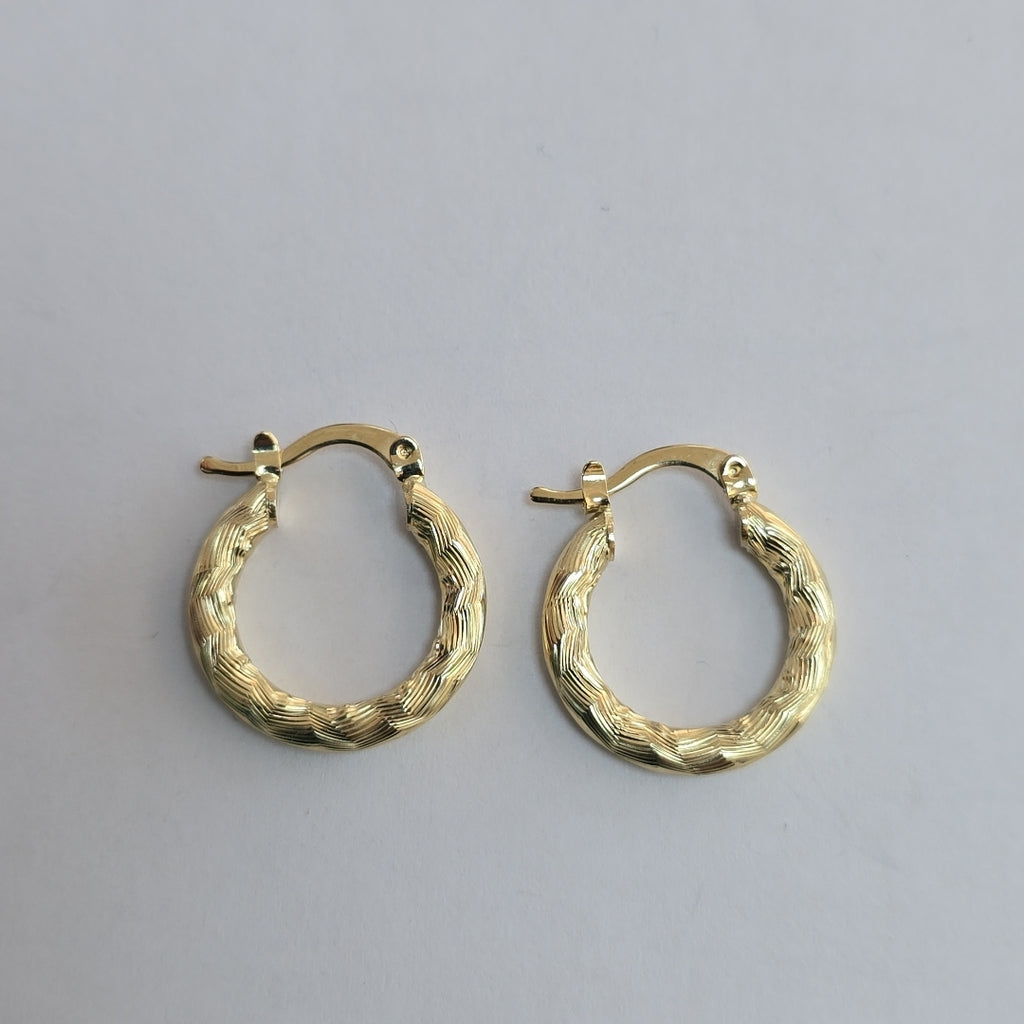 ARETES TEJIDO ARRACADAS ASTRIADAS 14K 2 GR (NUEVO)