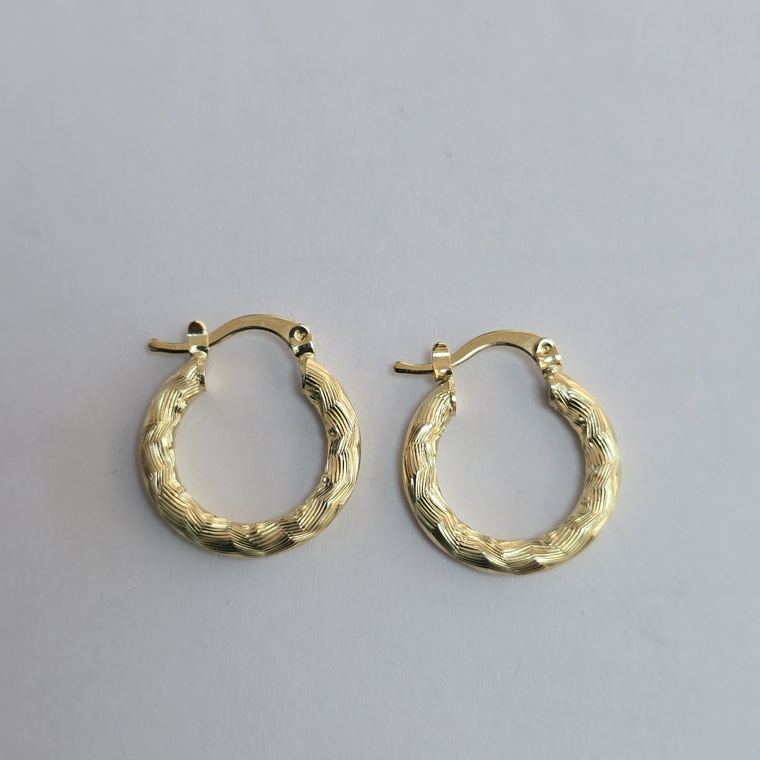ARETES TEJIDO ARRACADAS ASTRIADAS 14K 2 GR (NUEVO)