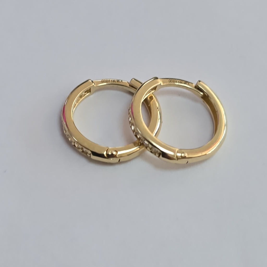 ARETES HUGGIES C CIRCONIA 14K 1.7 GR (NUEVO)