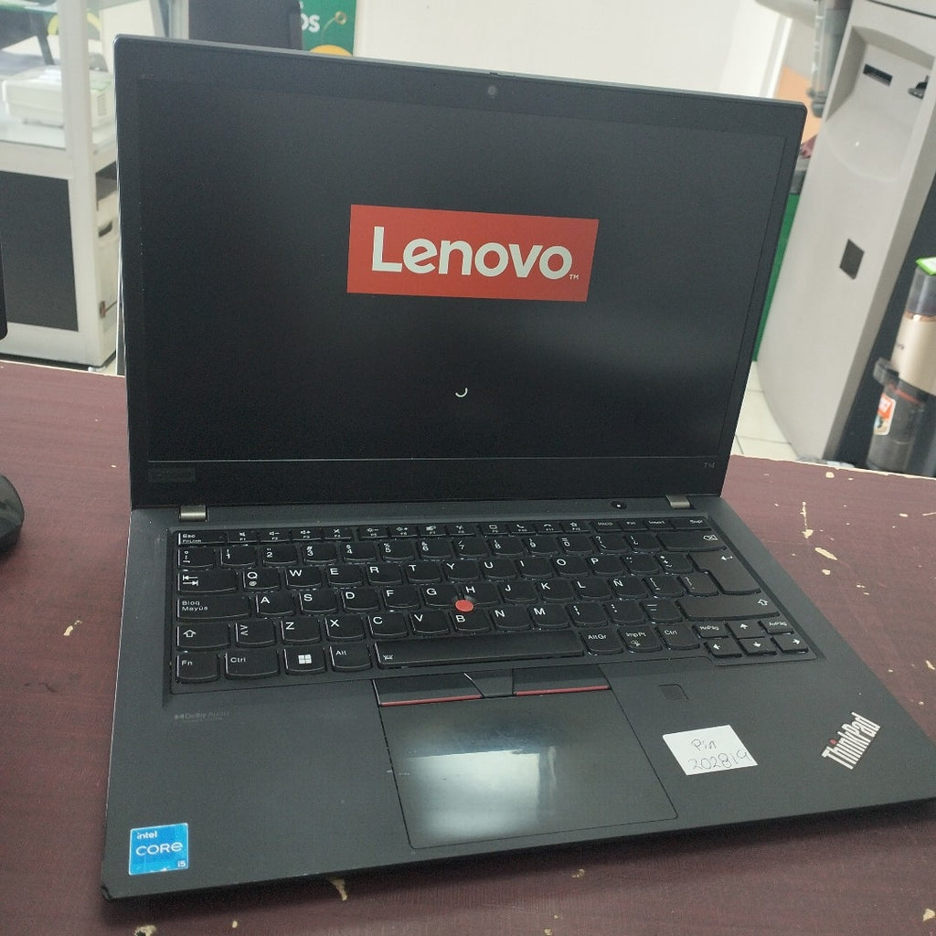 LAPTOP LENOVO THINKPAD T14 GEN 2 (2023) 512 GB SSD 16 GB RAM (SEMINUEVO)