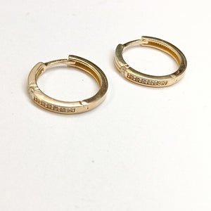 ARETES ARRACADAS LISAS 14K 2.3 GR (NUEVO)
