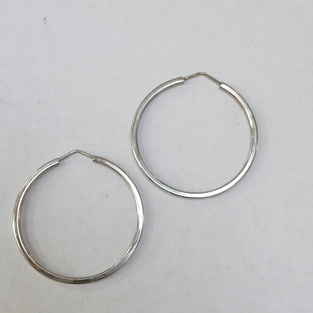 ARRACADAS PAR PLATA 4.3 GRMS (SEMINUEVO)