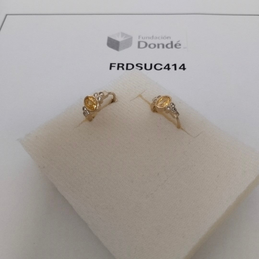 ARETES ARRACADAS CON CIRCONIAS Y PDRAS COL 14K 3.3 GR (NUEVO)