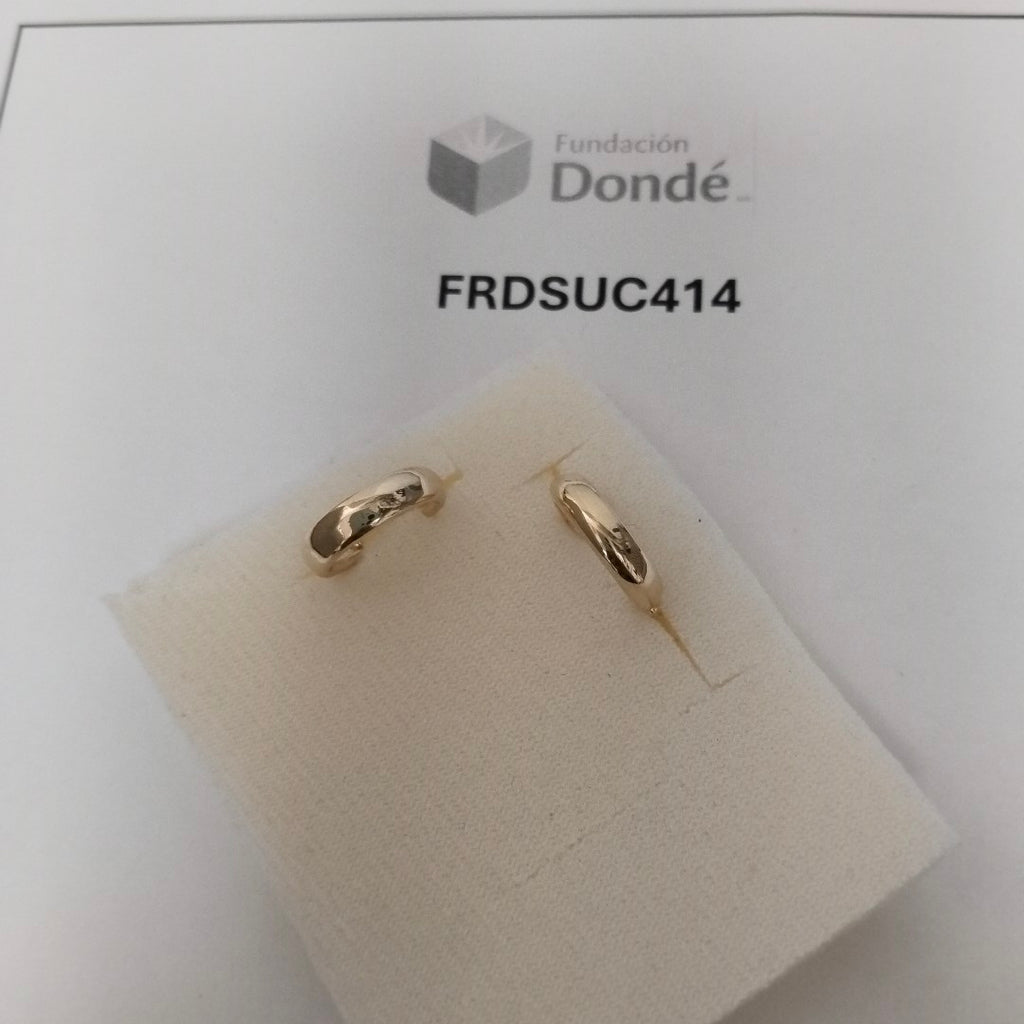 ARETES TEJIDO ARRACADAS LISAS 14K 2.2 GR (NUEVO)