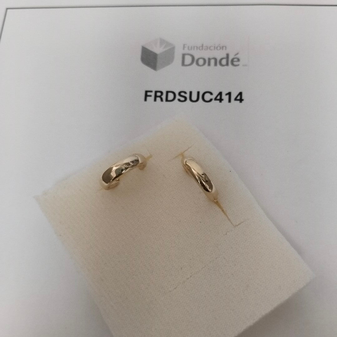ARETES TEJIDO ARRACADAS LISAS 14K 2.2 GR (NUEVO)