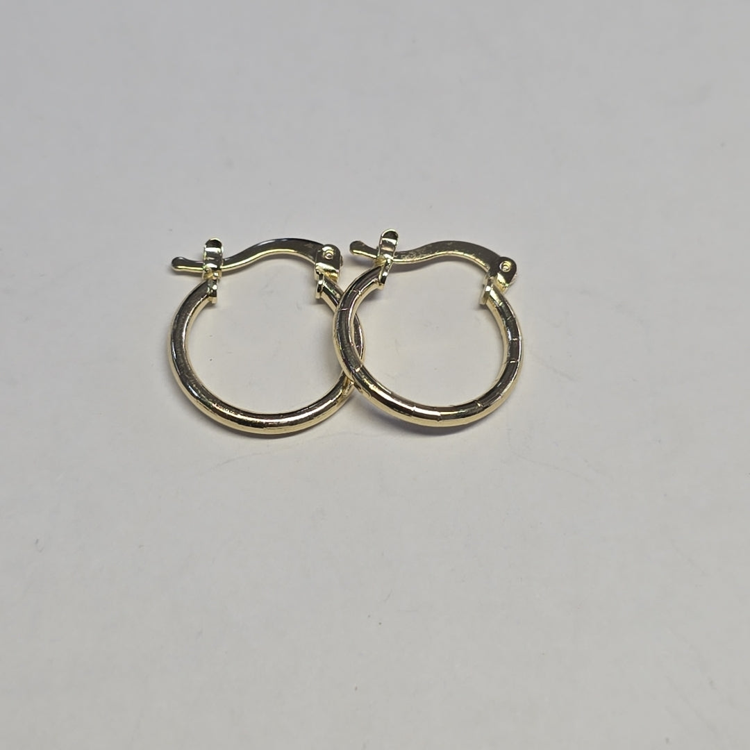 ARETES ARRACADAS ESTRIADAS 14K 1.4 GR (NUEVO)