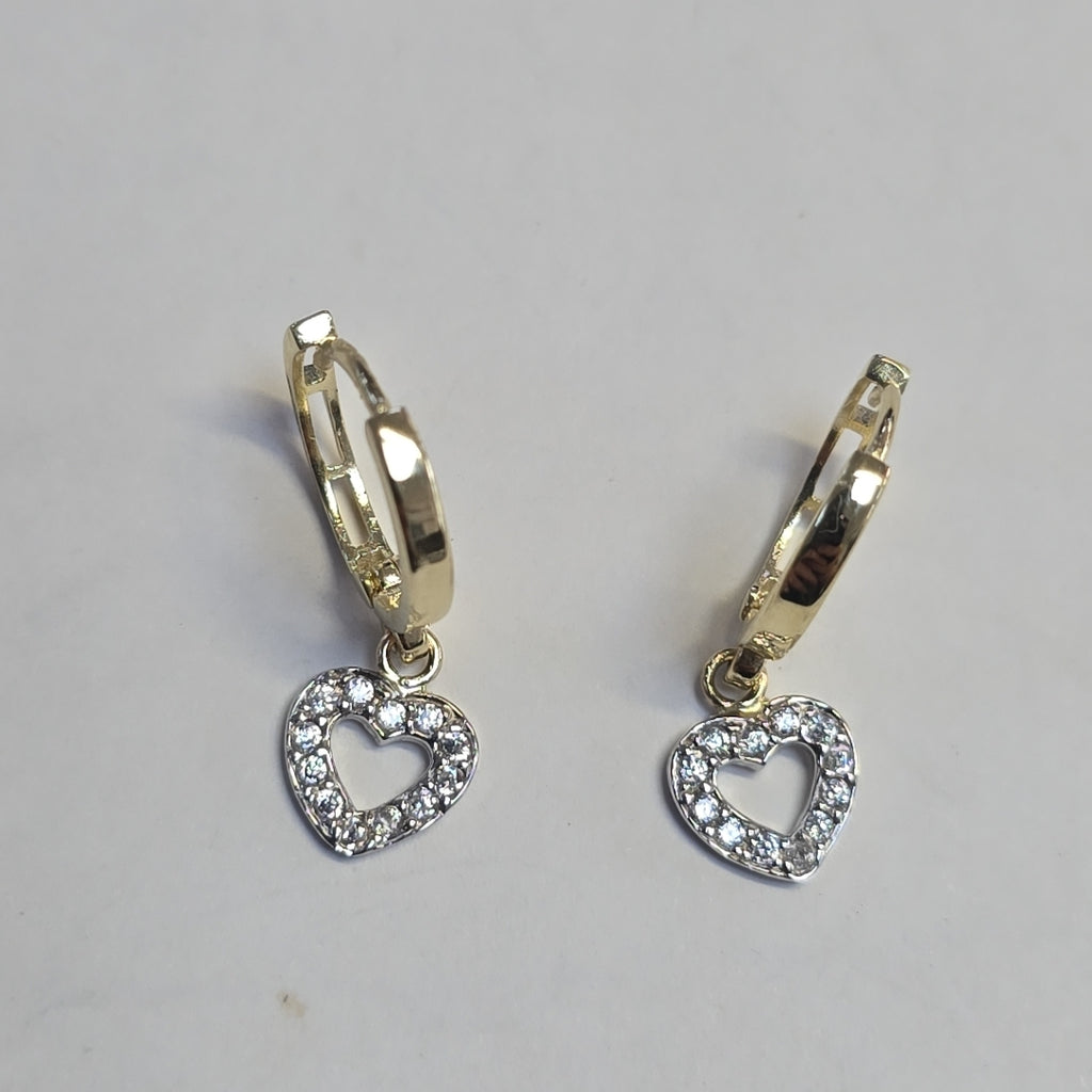 ARETES HUGGIES CON DIJE CORAZON Y CIRCONIAS 14K 2.2 GR (NUEVO)