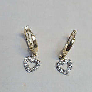 ARETES HUGGIES CON DIJE CORAZON Y CIRCONIAS 14K 2.2 GR (NUEVO)